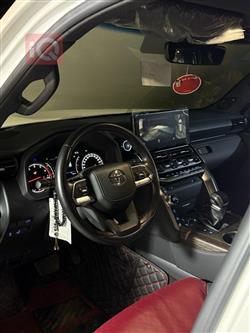 تويوتا لاندكروزر